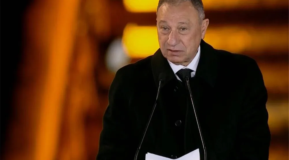 محمود الخطيب رئيس النادي الأهلي المصري (النادي الأهلي)