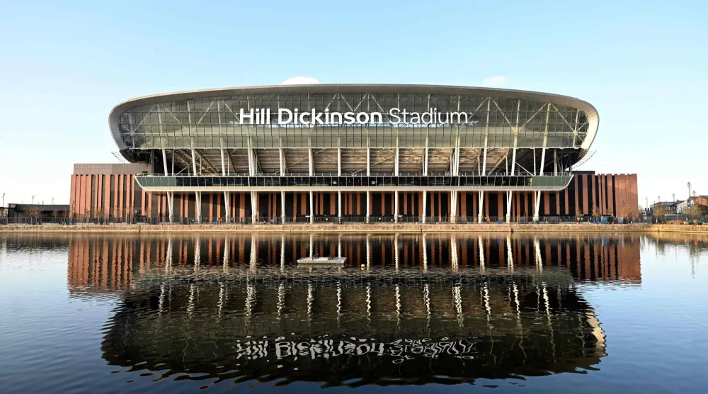 ملعب نادي إيفرتون الجديد «هيل ديكنسون» (أ.ف.ب)