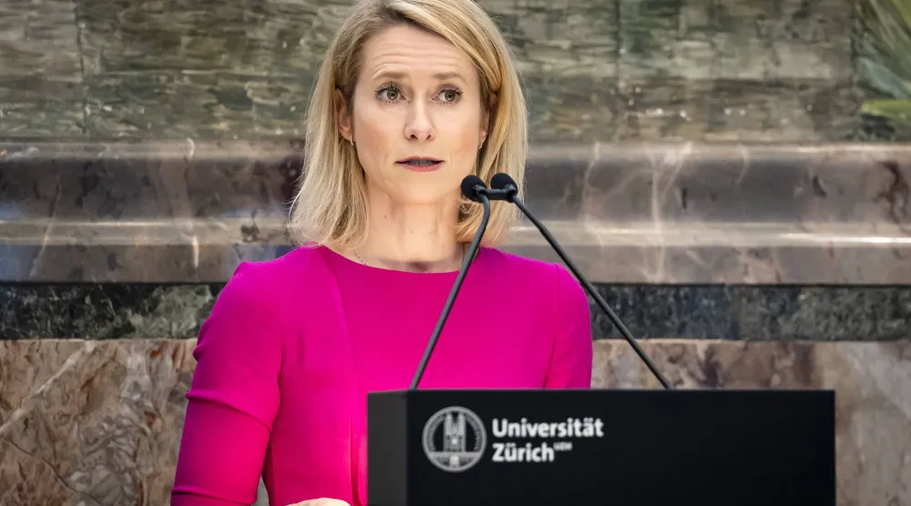 الممثلة العليا للاتحاد الأوروبي للشؤون الخارجية والسياسة الأمنية كايا كالاس تلقي محاضرة في زيوريخ بسويسرا 5 مارس 2026 (إ.ب.أ)
