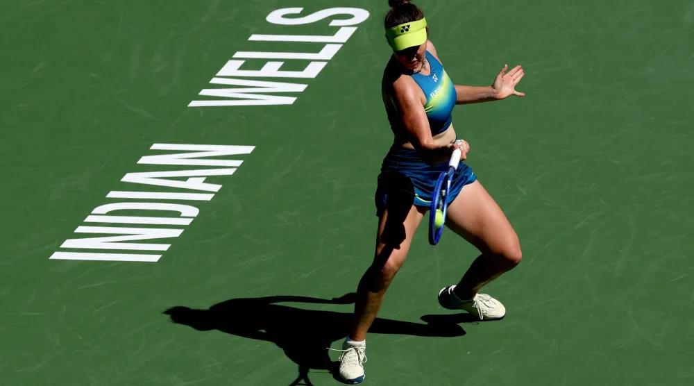  ليندا نوسكوفا خلال المواجهة (أ.ف.ب)