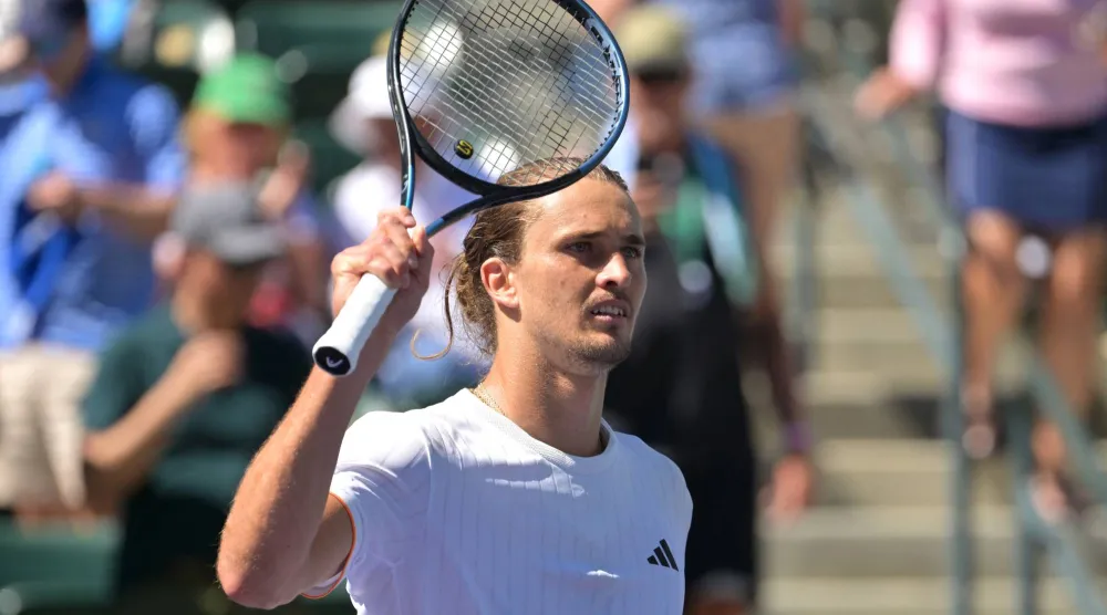 ألكسندر زفيريف إلى نصف نهائي «إنديان ويلز» (رويترز)