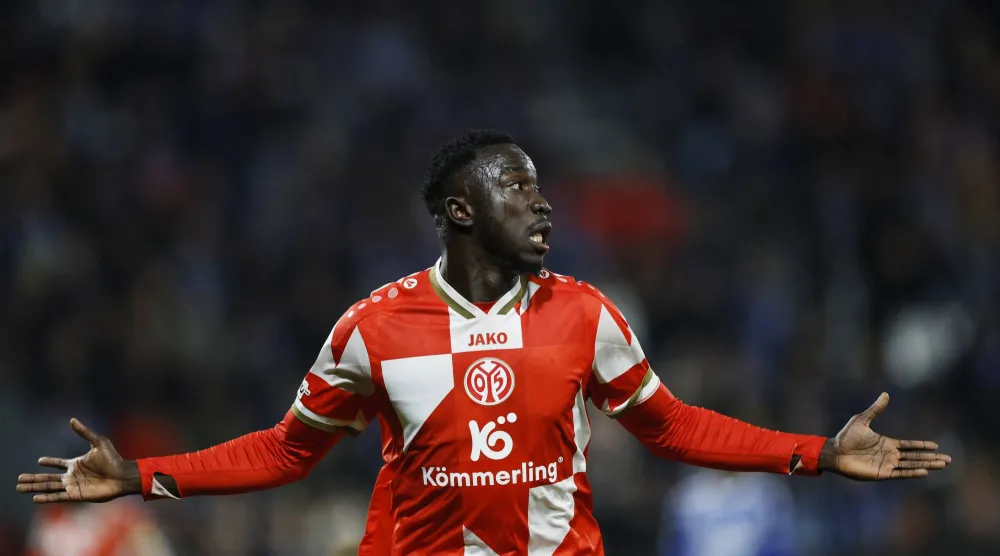 سيلاس مهاجم فريق ماينز الألماني (رويترز)