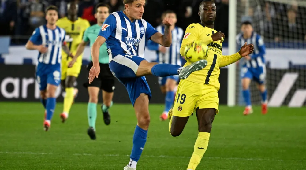 من مواجهة فياريال وديبورتيفو ألافيس (أ.ف.ب)