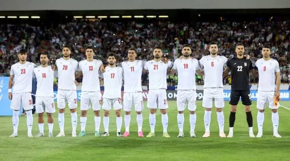 هل يلعب منتخب إيران مبارياته بالمونديال في المكسيك؟ (رويترز)