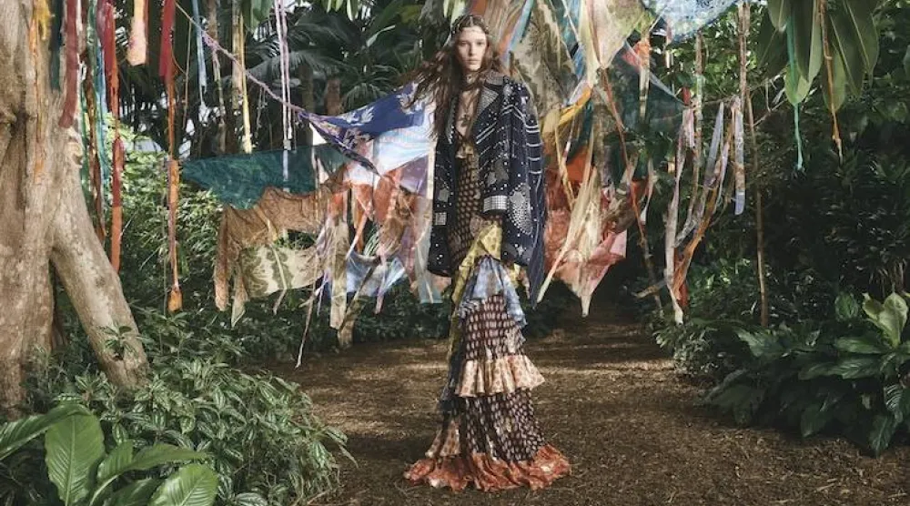 خلال السنوات الأربع التي قضاها في الدار تولى الجانب الإبداعي في كل المجالات (إيترو)