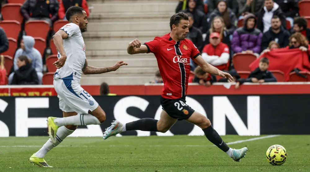 ريال مايوركا هزم إسبانيول (إ.ب.أ)