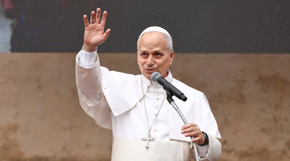 البابا لاوون الرابع عشر (رويترز)