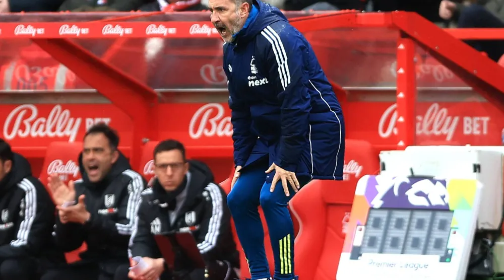 فيتور بيريرا مدرب نوتنغهام فورست (د.ب.أ)