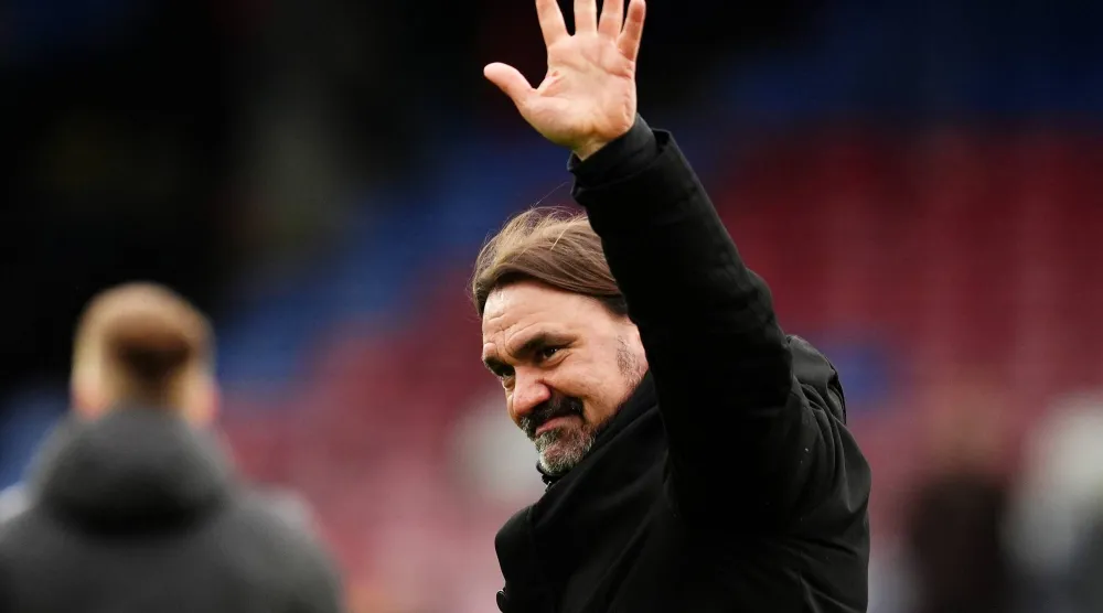 دانييل فاركي المدير الفني لفريق ليدز يونايتد (د.ب.أ) 