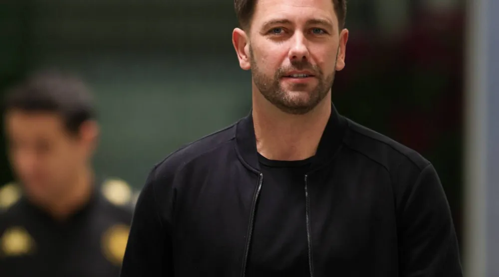 باكنغهام المدير الفني لفريق الخلود (نادي الخلود) 