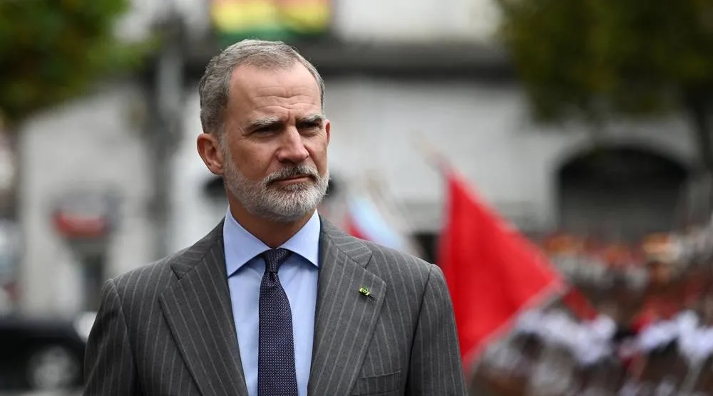 Spain's King Felipe walks through the main square toward the Government Palace during an official visit aimed at strengthening diplomatic ties between Bolivia and Spain, in La Paz, Bolivia, March 12, 2026. (Reuters) 