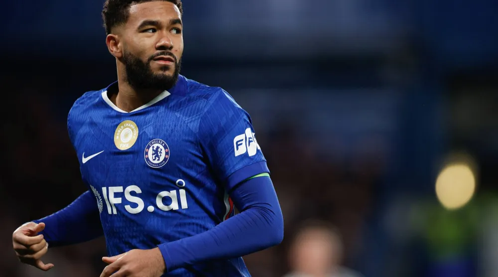 ريس جيمس قائد تشيلسي (إ.ب.أ)