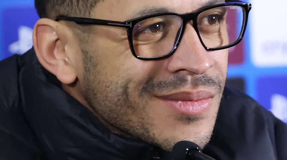 مدرب تشيلسي ليام روزنير (أ.ف.ب)