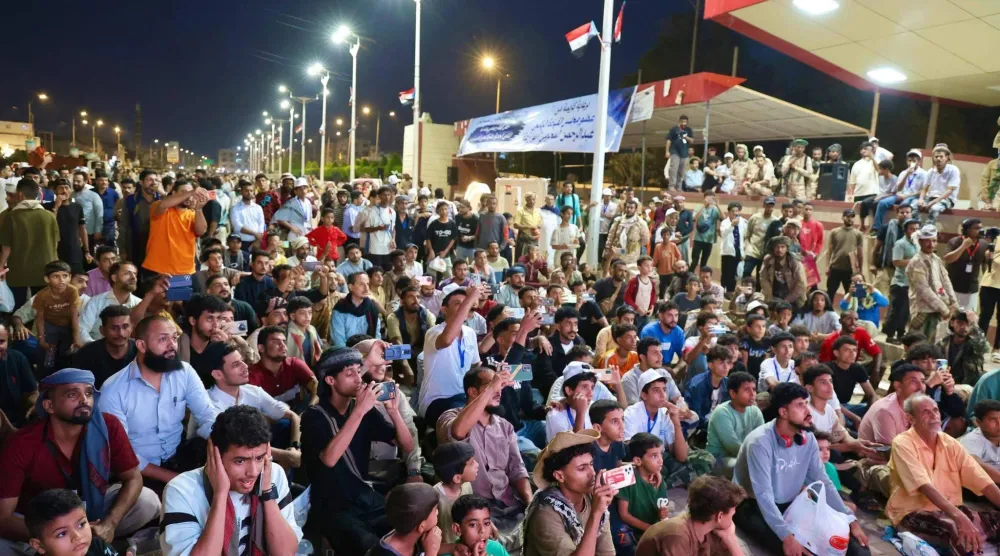 سكان عدن في «ساحة العروض» لتناول الإفطار والاحتفال بذكرى تحريرها من الحوثيين (إعلام محلي)