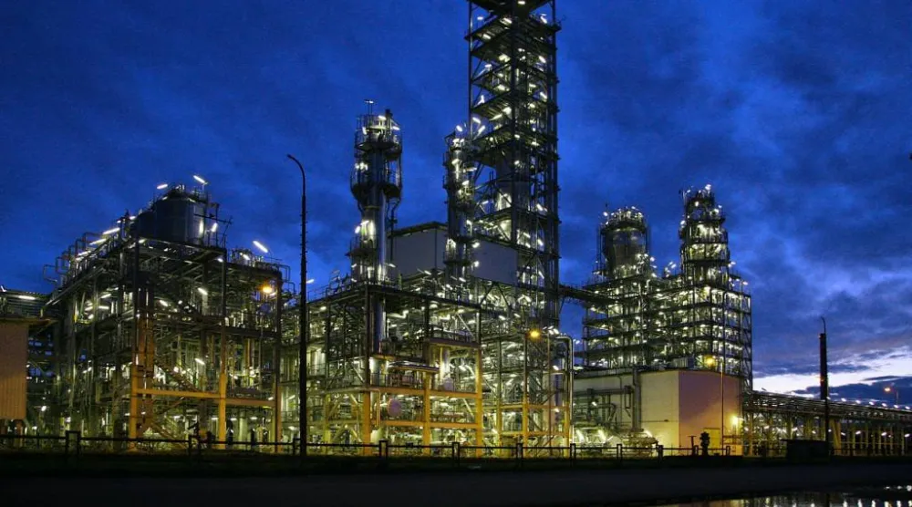 مصفاة «سلوفانفت» التابعة لشركة «MOL» في براتيسلافا بالمجر (الموقع الإلكتروني لشركة MOL)