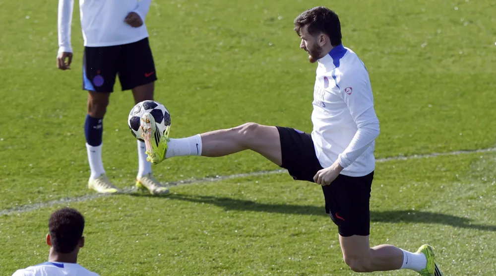 خفيتشا كفاراتسخيليا (إ.ب.أ)