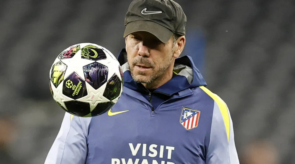 دييغو سيميوني مدرب أتلتيكو مدريد (رويترز) 