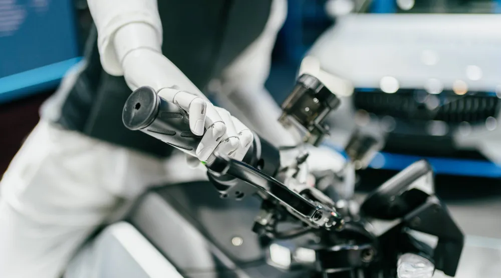 يفتح الابتكار المجال لتطبيقات مستقبلية في التنقل والبيئات الواقعية المعقدة (شاترستوك)