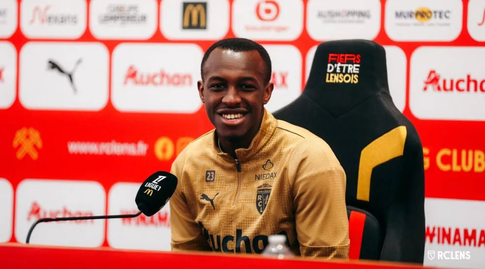 اللاعب السعودي سعود عبد الحميد (نادي لانس)