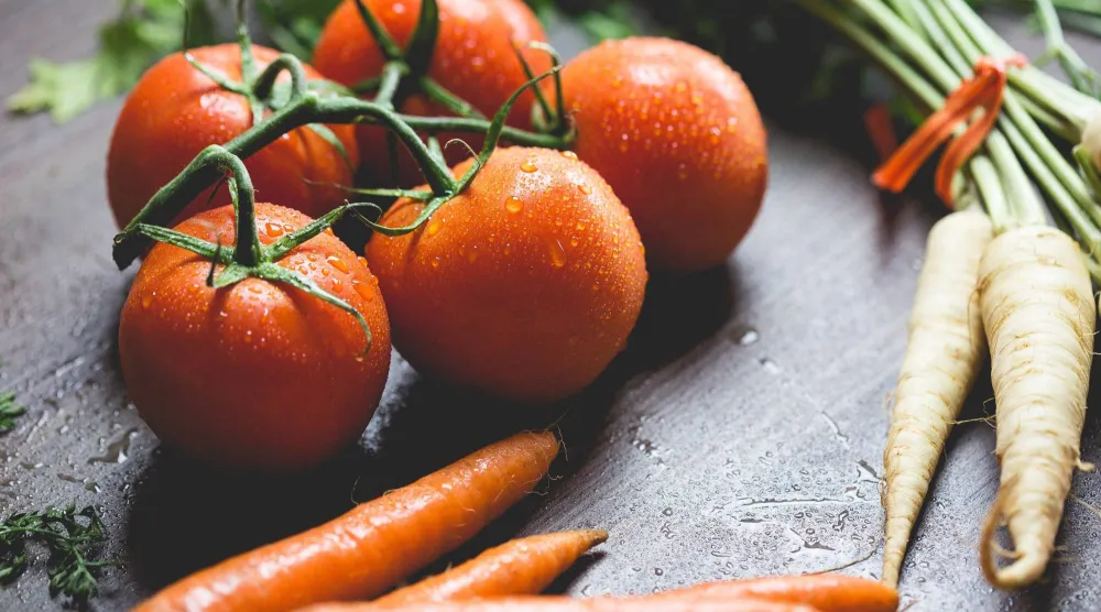 يساهم هذا المركب في حماية الخلايا من التلف، وتسريع تجدد البشرة، وتعزيز التئام الجروح (بيكسباي)