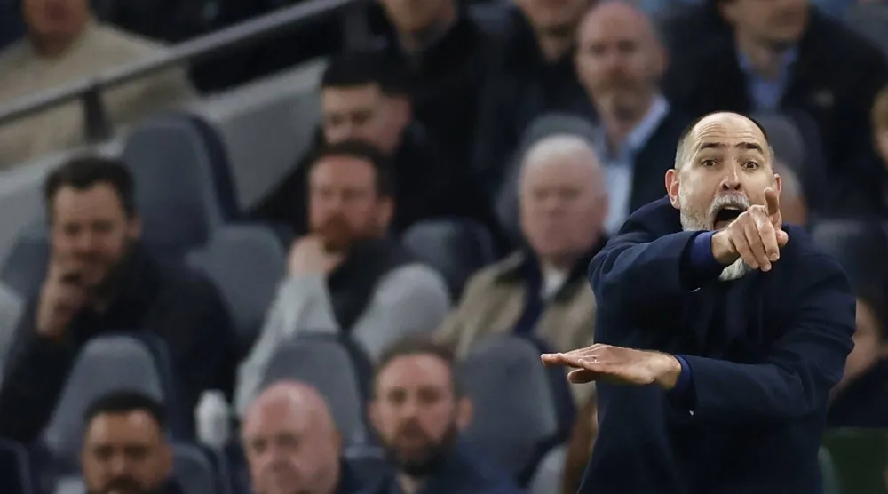 إيغور تيودور المدرب المؤقت لفريق توتنهام هوتسبير (إ.ب.أ)