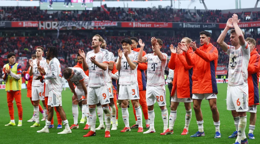 يدخل بايرن مواجهته أمام يونيون برلين وهو يتربع على عرش صدارة الدوري الألماني (رويترز)