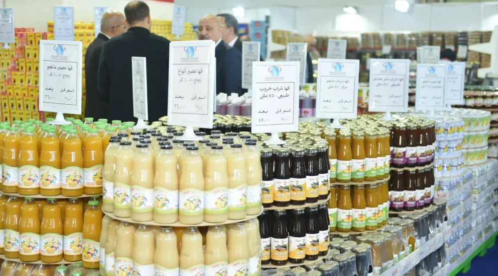 الحكومة تشدد الرقابة على الأسواق لضبط الأسعار (وزارة التموين)