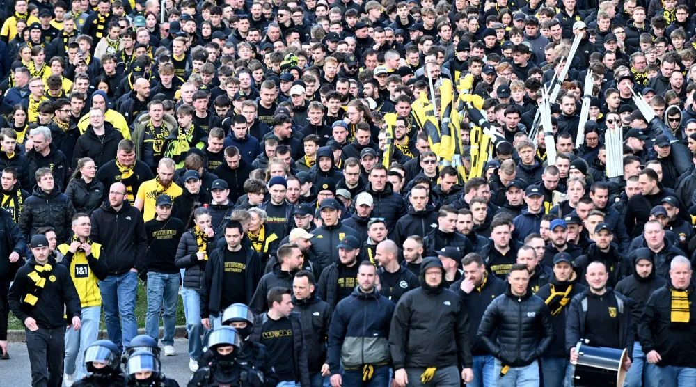 لا توجد أي تقارير عن وجود إصابات (د.ب.أ)