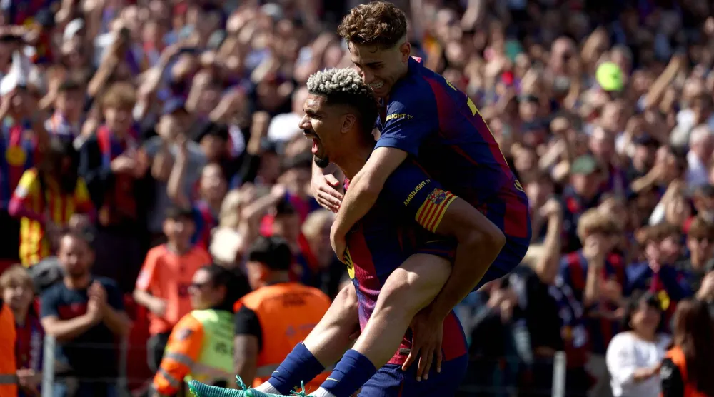 رونالد أراوخو سجل هدف الفوز (أ.ف.ب) 