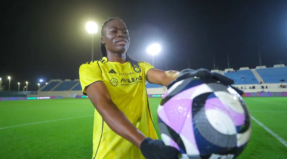 كلارا لوفانجا هدافة فريق النصر للسيدات (الشرق الأوسط)