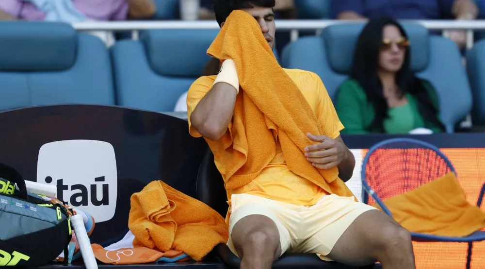 الإسباني كارلوس ألكاراس ودّع ميامي (رويترز)