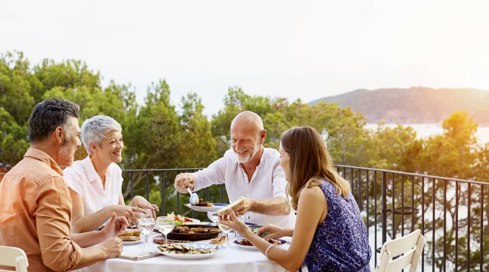 الأصدقاء يعززون قدرتك على أداء وظائفك