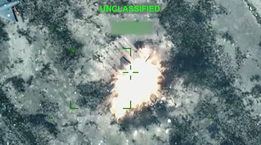 صورة وزعتها القيادة المركزية الأميركية لانفجار ناتج عن استهداف مسيرة لهدف إيراني (رويترز)