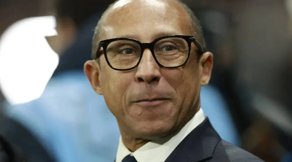 فيليب ديالو رئيس الاتحاد الفرنسي (رويترز)