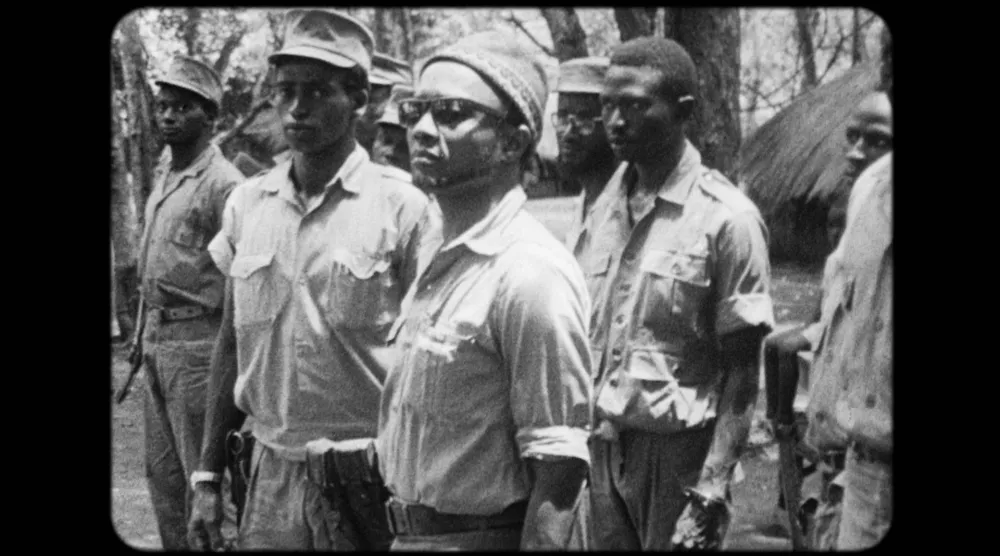 جمع المخرج أرشيفاً عن بطل الفيلم من عدة دول (الشركة المنتجة)