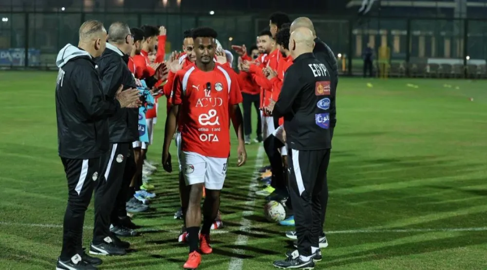 هيثم حسن لاعب فريق ريال أوفييدو الإسباني لدى انضمامه لمعسكر منتخب مصر (منتخب مصر)