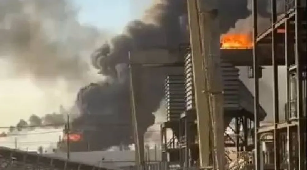 لقطة من مقطع فيديو متداول للحريق على وسائل التواصل الاجتماعي