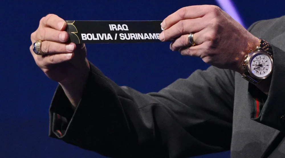 منتخب سورينام يواجه بوليفيا في مونتيري الخميس المقبل وفي حال فوزه سيلعب ضد العراق (رويترز)