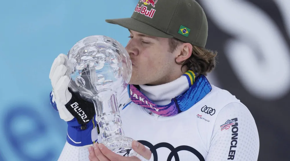 لوكاس بينهيرو براثين (إ.ب.أ)