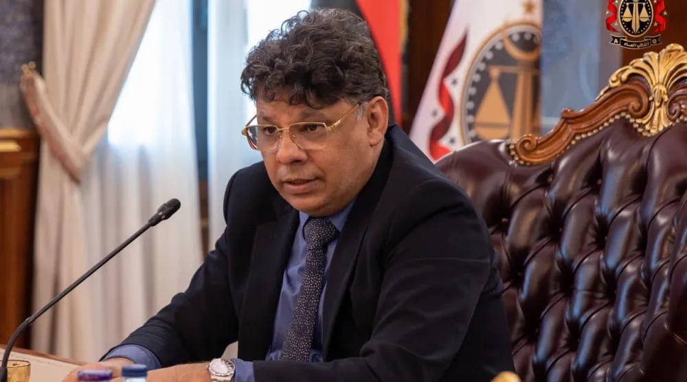 النائب العام الليبي الصديق الصور (المكتب الإعلامي للنائب العام)