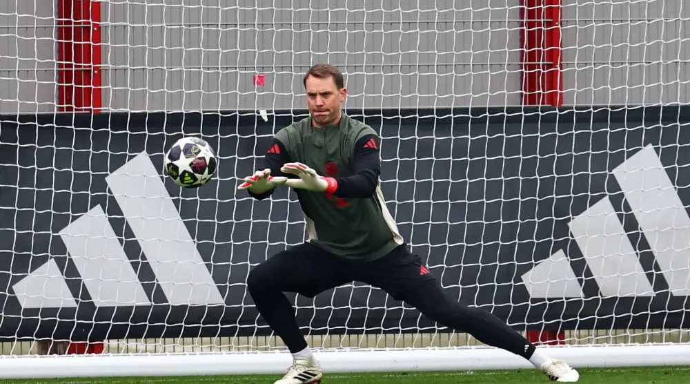 مانويل نوير حارس مرمى بايرن ميونيخ (إ.ب.أ)