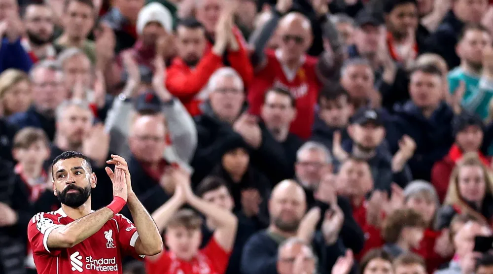 لطالما حظي صلاح بتقدير واحترام مشجعي ليفربول (إ.ب.أ)