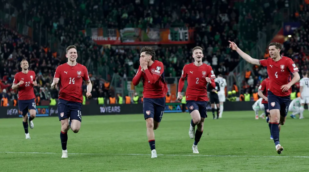 فرحة تشيكية بالتأهل (إ.ب.أ)