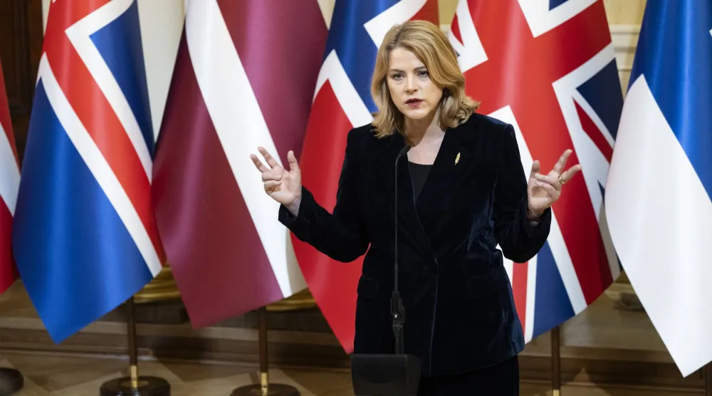 رئيسة وزراء لاتفيا سيلينا إيفيكا خلال قمة قادة قوة التدخل السريع المشتركة في هلسنكي، فنلندا 26 مارس 2026 (إ.ب.أ)
