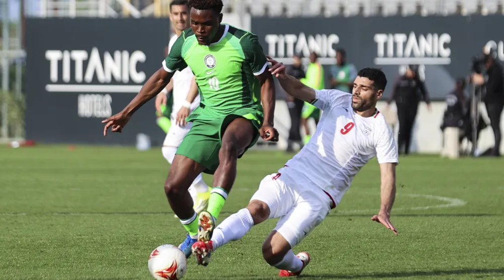 نيجيريا هزت إيران وديّاً في أنطاليا (إ.ب.أ)