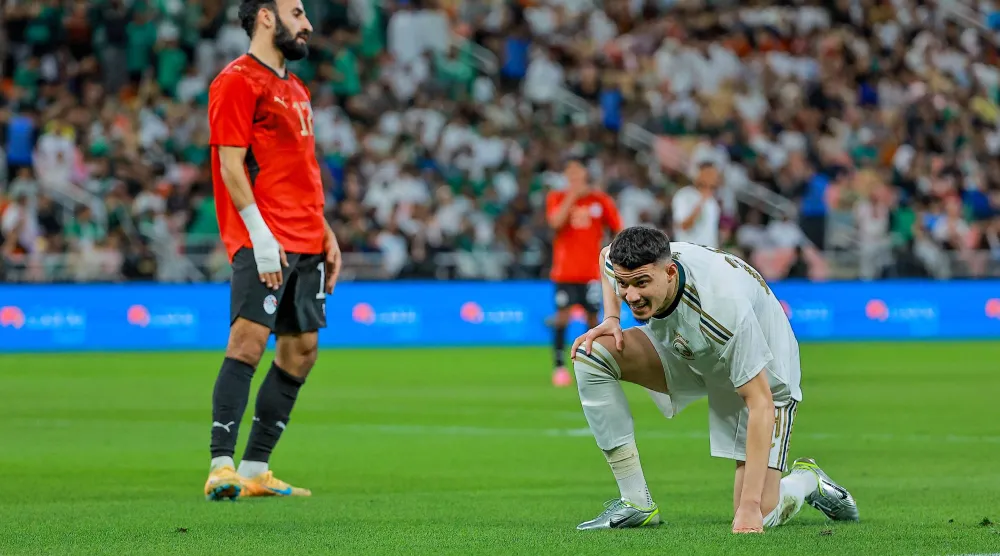 عبد الله الحمدان مهاجم المنتخب السعودي (تصوير: محمد المانع) 