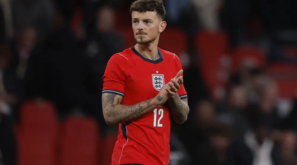 بن وايت مدافع آرسنال ومنتخب إنجلترا (رويترز)