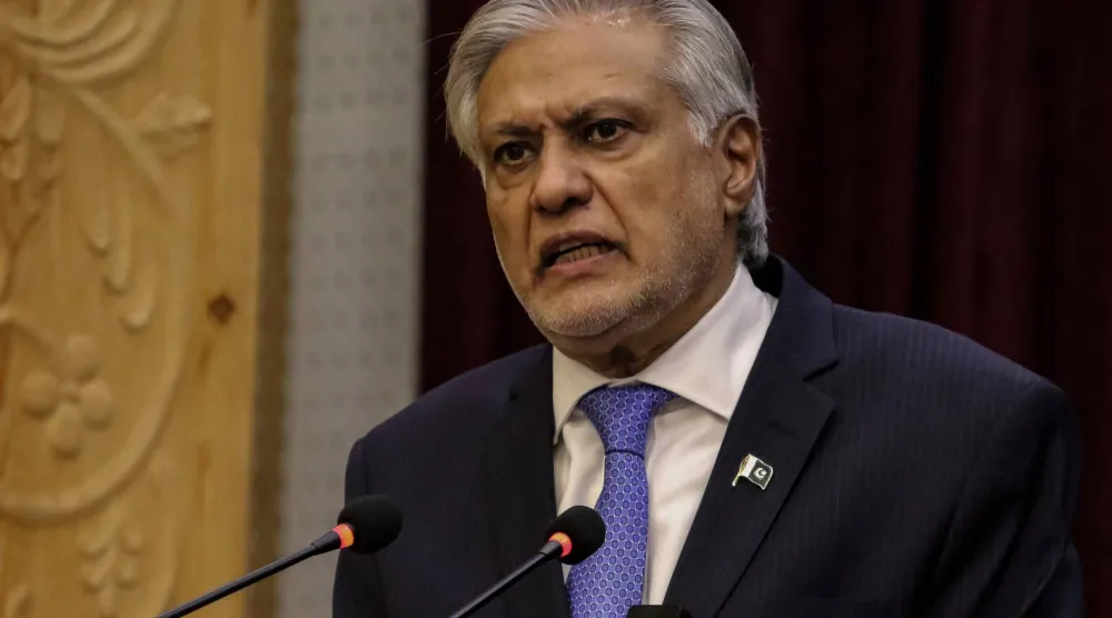 وزير الخارجية الباكستاني محمد إسحاق دار (إ.ب.أ)