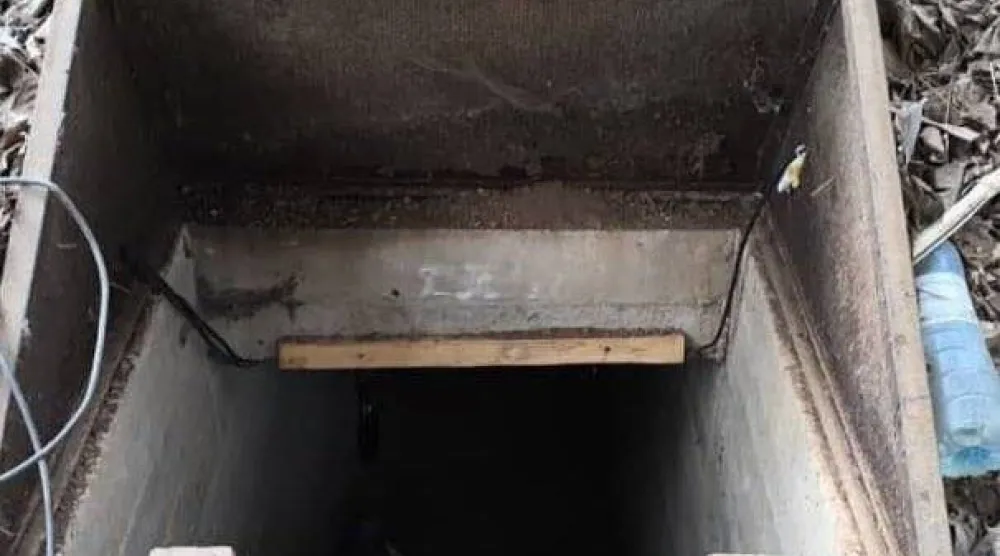 صورة لنفق اكتشفته السلطات السورية يُستخدم للتهريب مع لبنان (سانا)