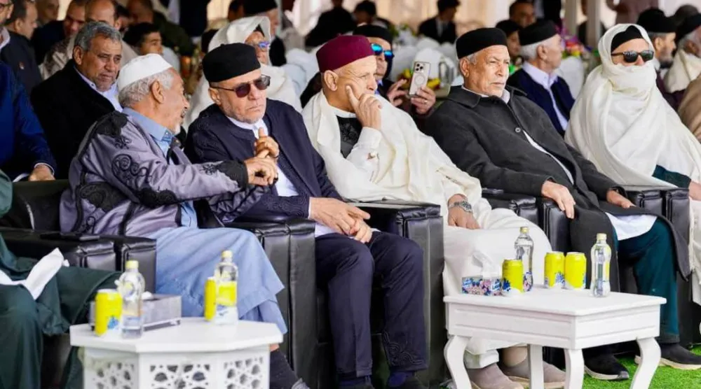 اللافي مع عمداء بلديات المنطقة الغربية بالزاوية (صفحة اللافي على فيسبوك)